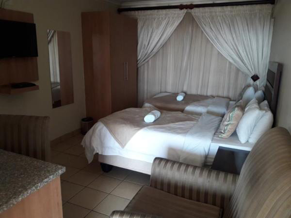 accommodation in kwaMhlanga
