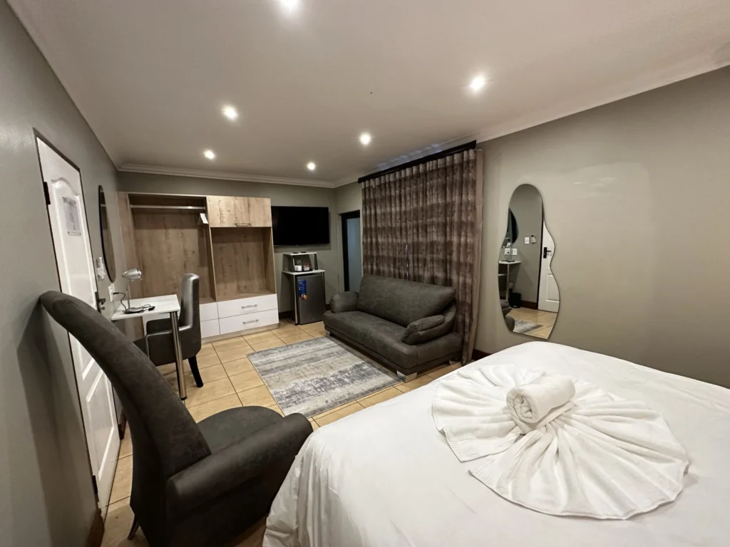 Elite Luxury Bed